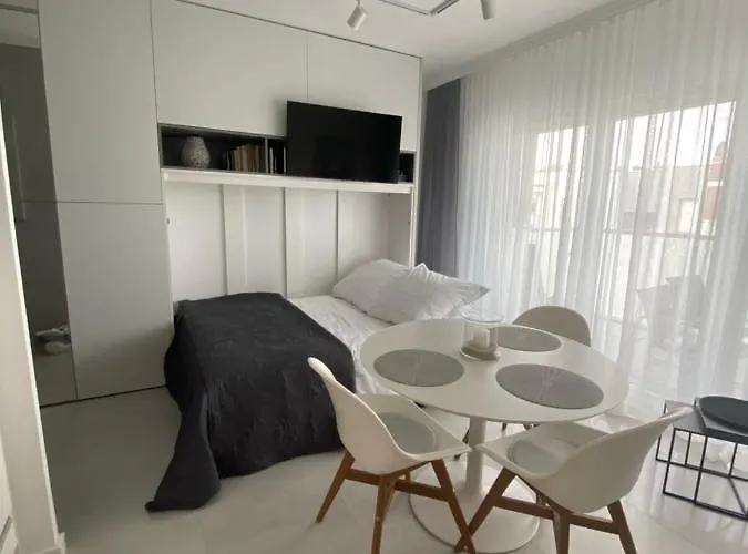 Whitewave Apartment *